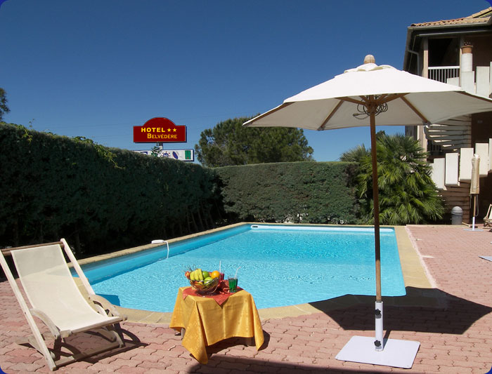 Hotel con piscina Hotel con piscina